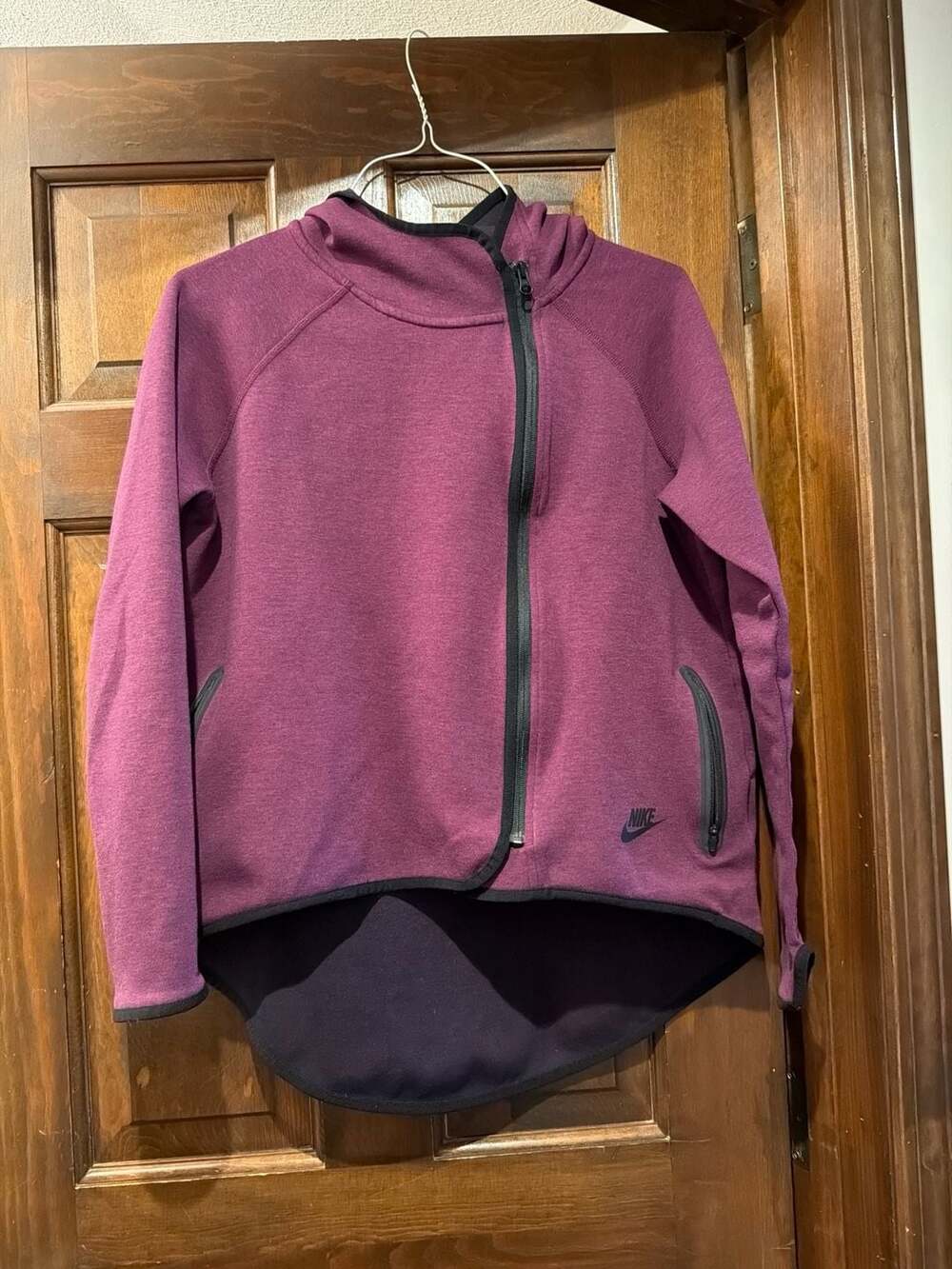 Nike Women's Tech Fleece Full Zip Asymmetrical Cape Hoodie Maroon Plum‎ sz med
